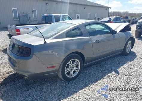 2013 Ford Mustang V6 from USA, damaged, VIN 1ZVBP8AM1D5261762